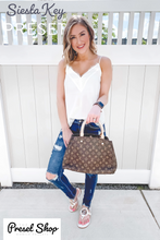 Load image into Gallery viewer, Kelsey Sinclair's Preset Collection | @CATCHINGUPWITHKELS